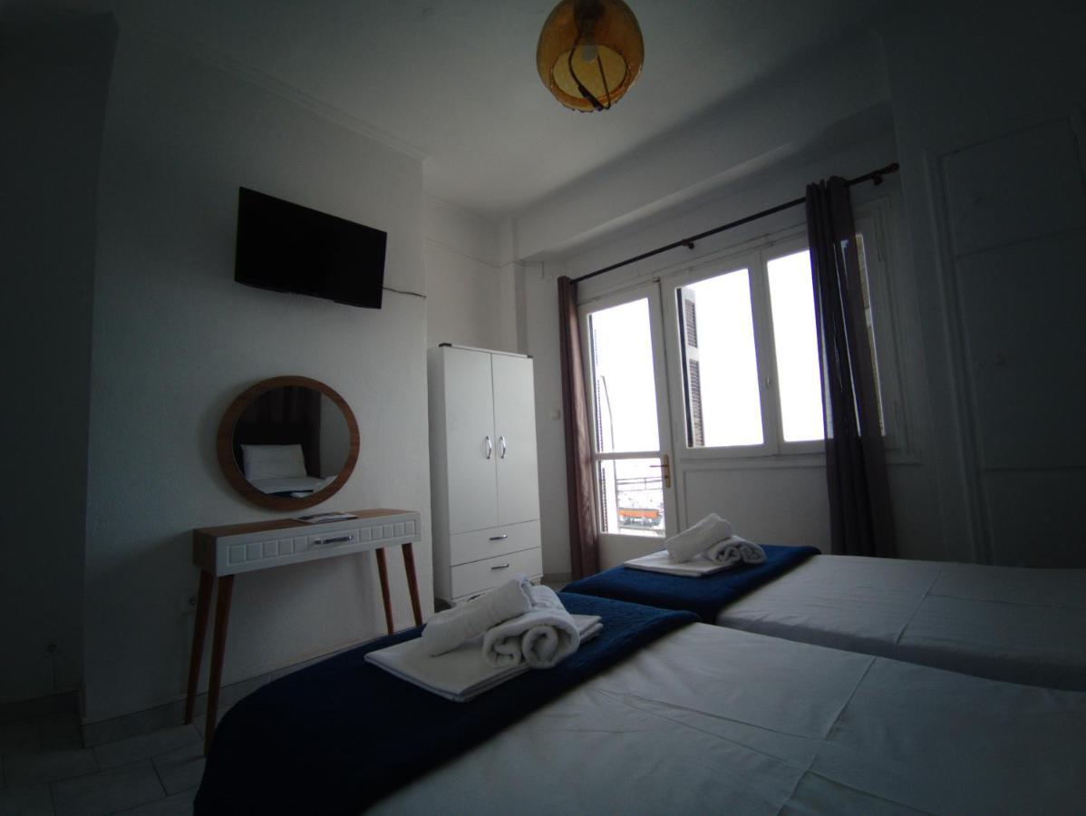 Omiros Rooms Chios Town Extérieur photo